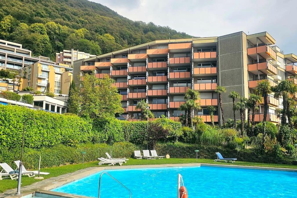 Idyllische Ferienwohnung In Bissone Exteriör bild